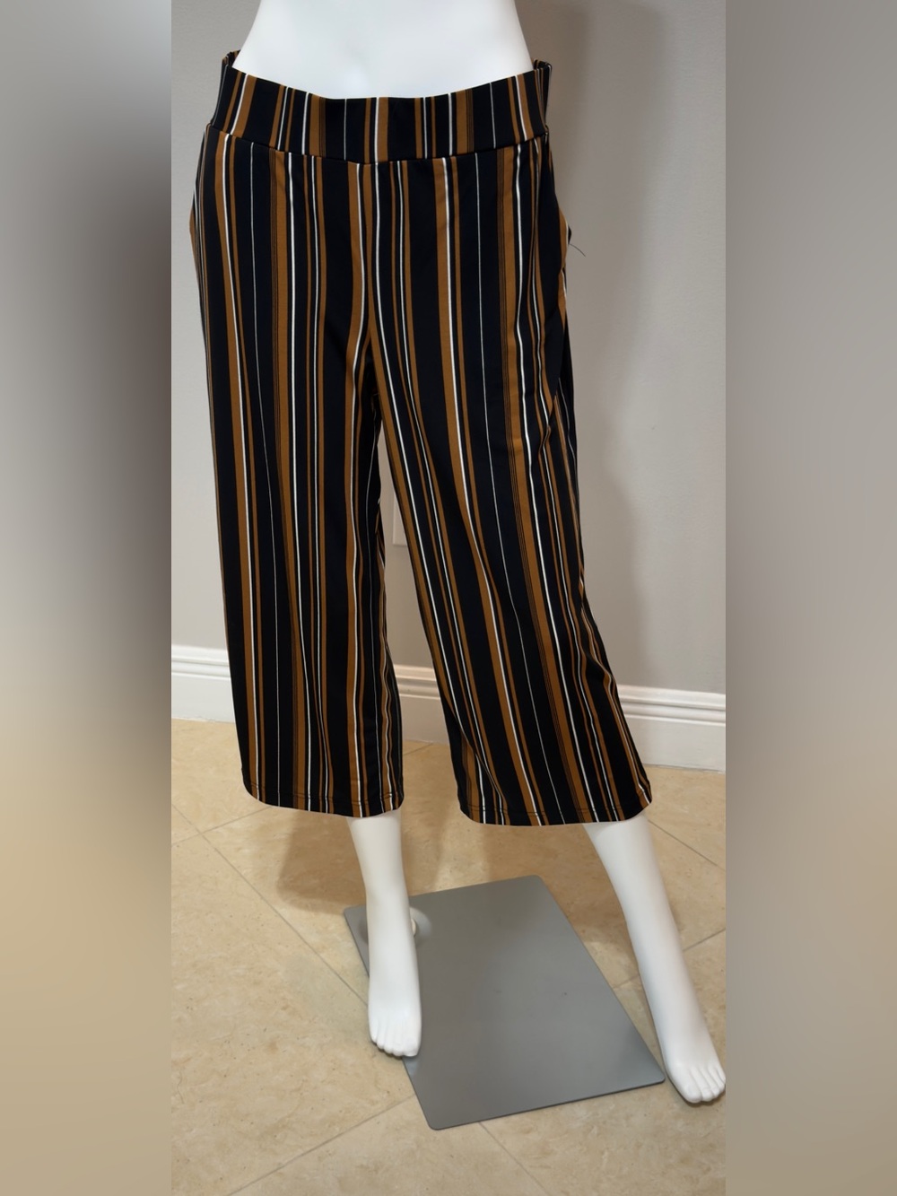 Maurice’s Dress Elasticized Striped Black and Brown Women's Jumpsuit Medium - Picture 4 of 12